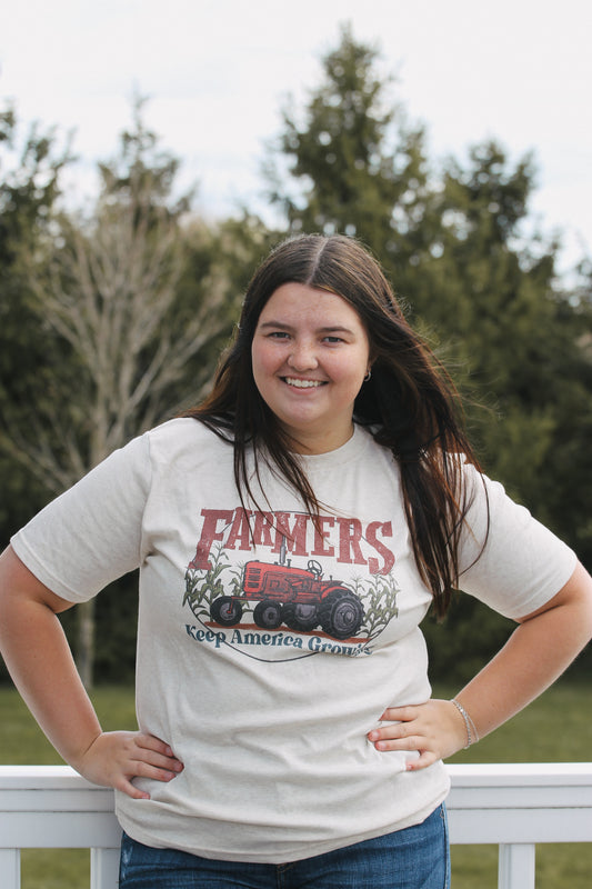 Red Tractor Farmers Keep America Growing T-Shirt